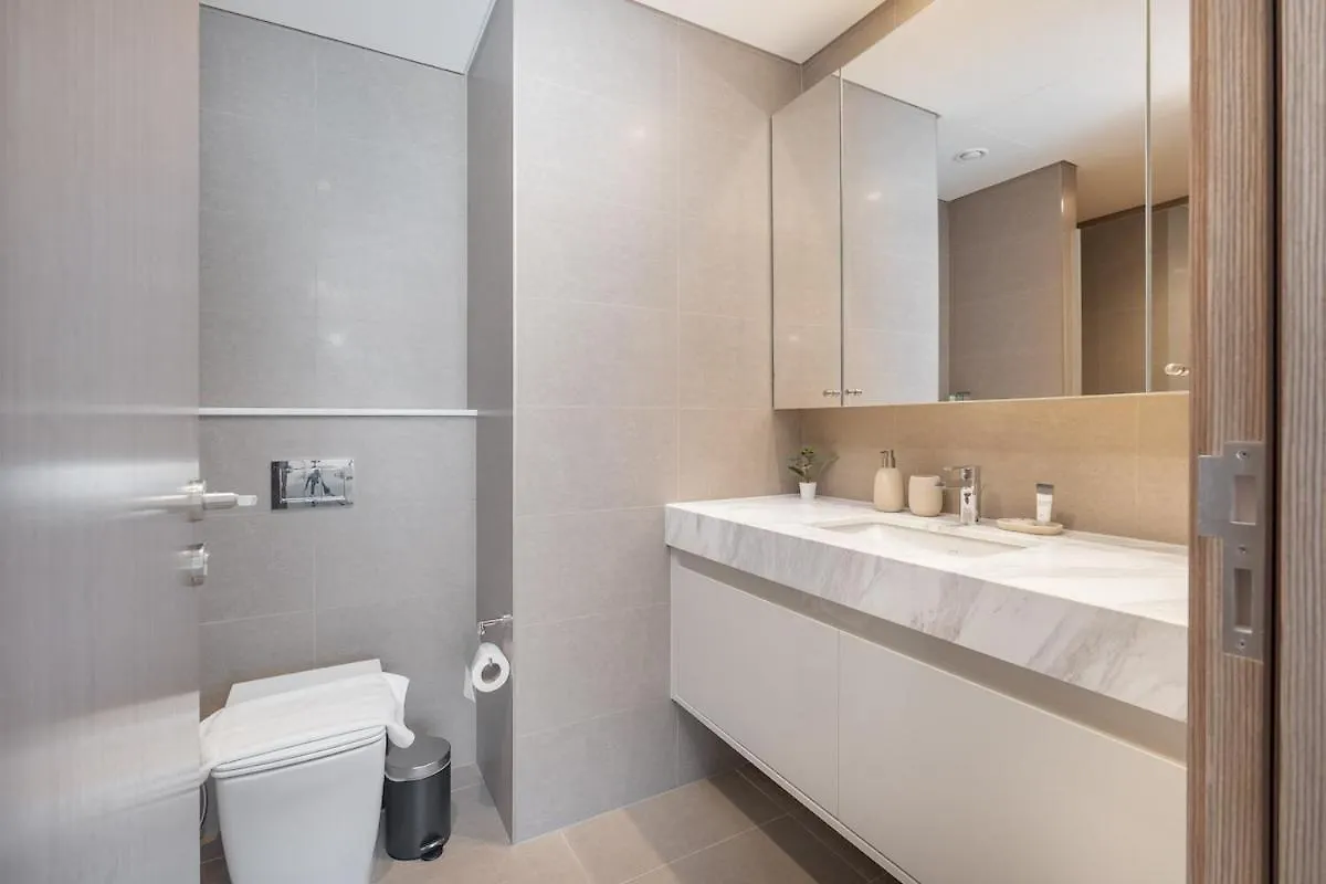 Daire Posh 2-Bedroom Flat In The Heart Of Downtown, Dubai! Birleşik Arap Emirlikleri