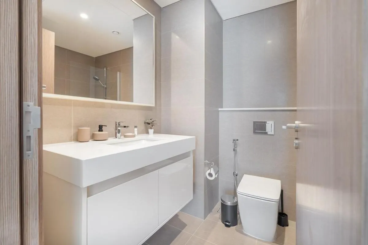 Posh 2-Bedroom Flat In The Heart Of Downtown, Dubai! Birleşik Arap Emirlikleri