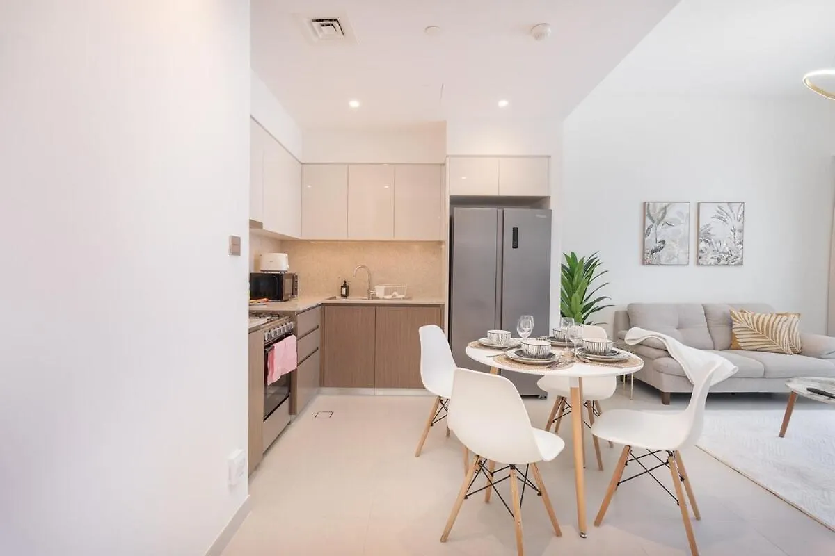 Posh 2-Bedroom Flat In The Heart Of Downtown, Dubai! Birleşik Arap Emirlikleri