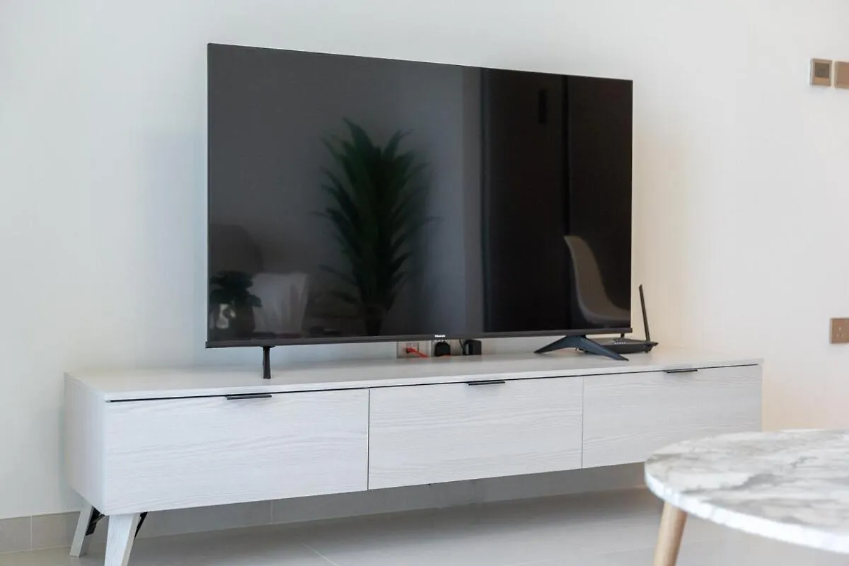 Posh 2-Bedroom Flat In The Heart Of Downtown, Dubai! Daire Dubai