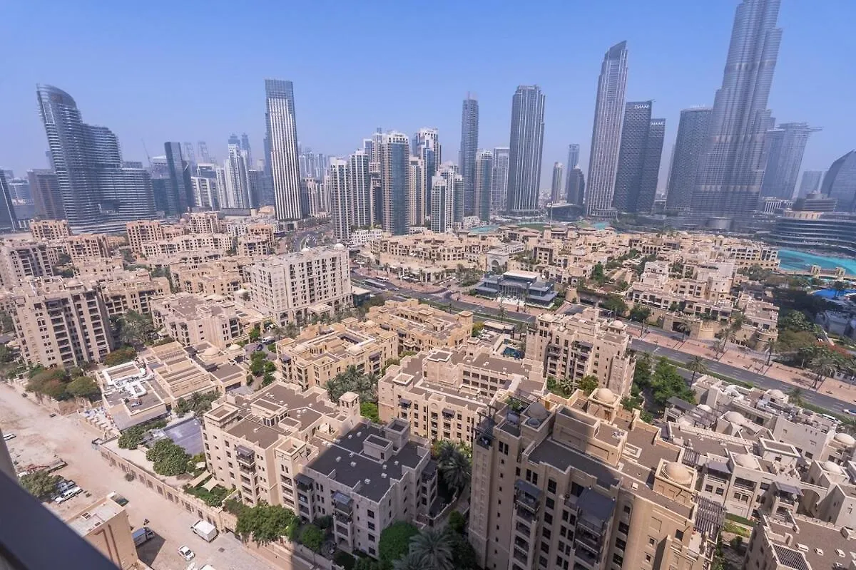 Posh 2-Bedroom Flat In The Heart Of Downtown, Dubai! Dubai