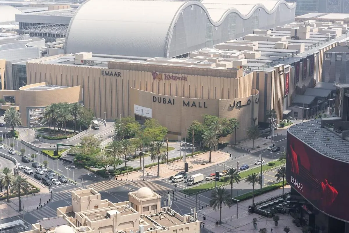 Posh 2-Bedroom Flat In The Heart Of Downtown, Dubai! Apartment