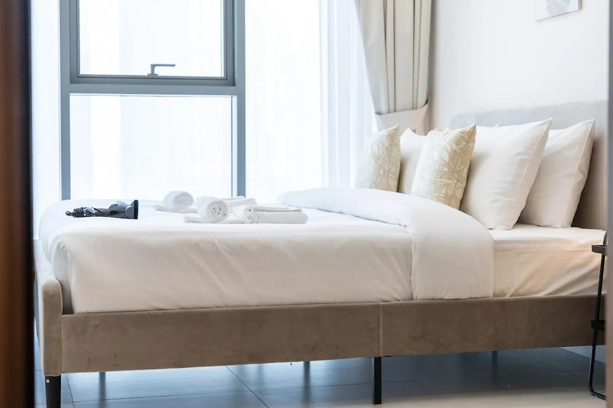 Posh 2-Bedroom Flat In The Heart Of Downtown, Dubai! Apartment Dubai