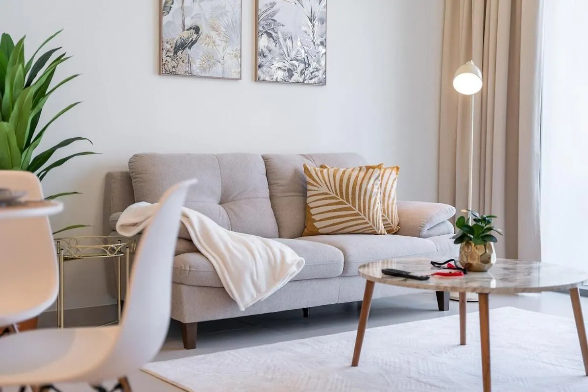 Posh 2-Bedroom Flat In The Heart Of Downtown, Dubai! Apartment